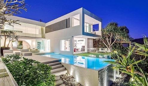Lara and Pat’s paradise that was sold at a loss